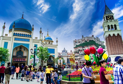 925679c694 5 everland hq7