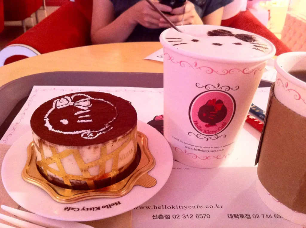 hello kitty cafe 03