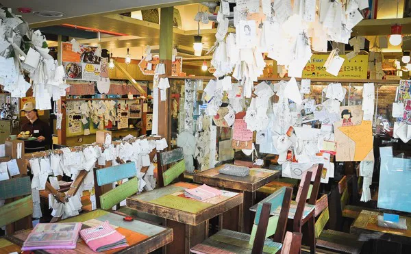miss lee cafe 03