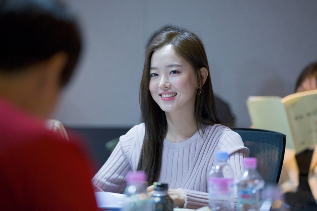 Familiar Wife - Kang Hanna