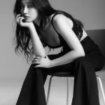 Yu Ri - The First Scene - Into You