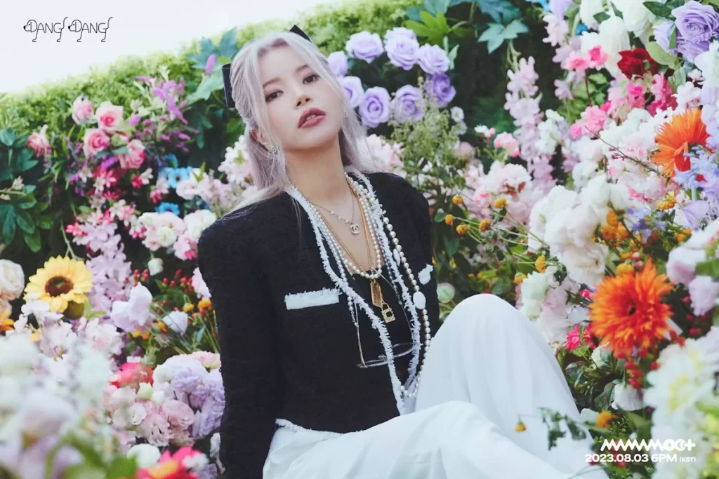 MAMAMOO+ - Solar