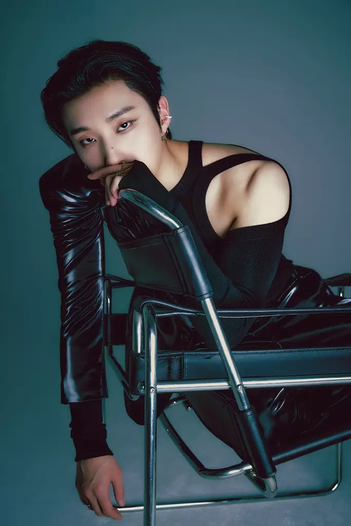 Moon Jong Up pour le mini album <i>SOME</i>