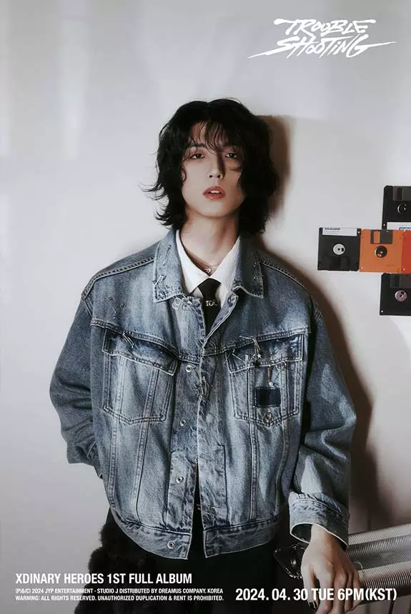 Xdinary Heroes 1st Album Troubleshooting Concept Photo 1 Junhan 2