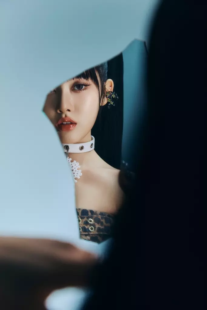 Sieun pour l’album « Metamorphic »