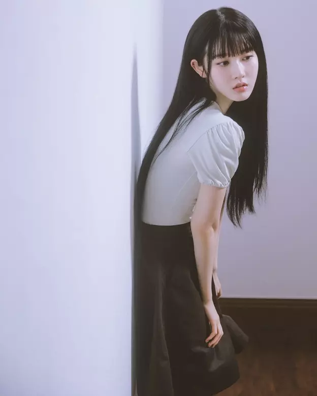 Sieun pour l’album « Metamorphic »