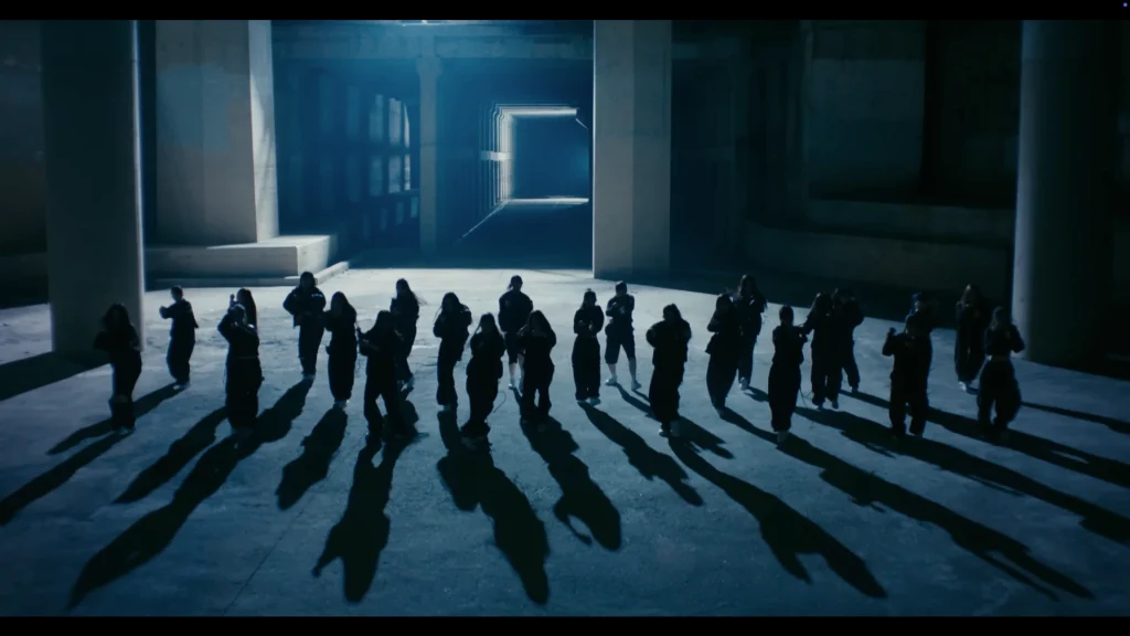 extrait 3 du clip « Girls Never Die »