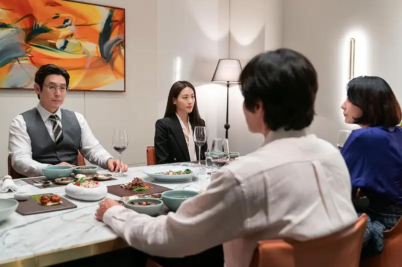 a normal family réunion gastronomique