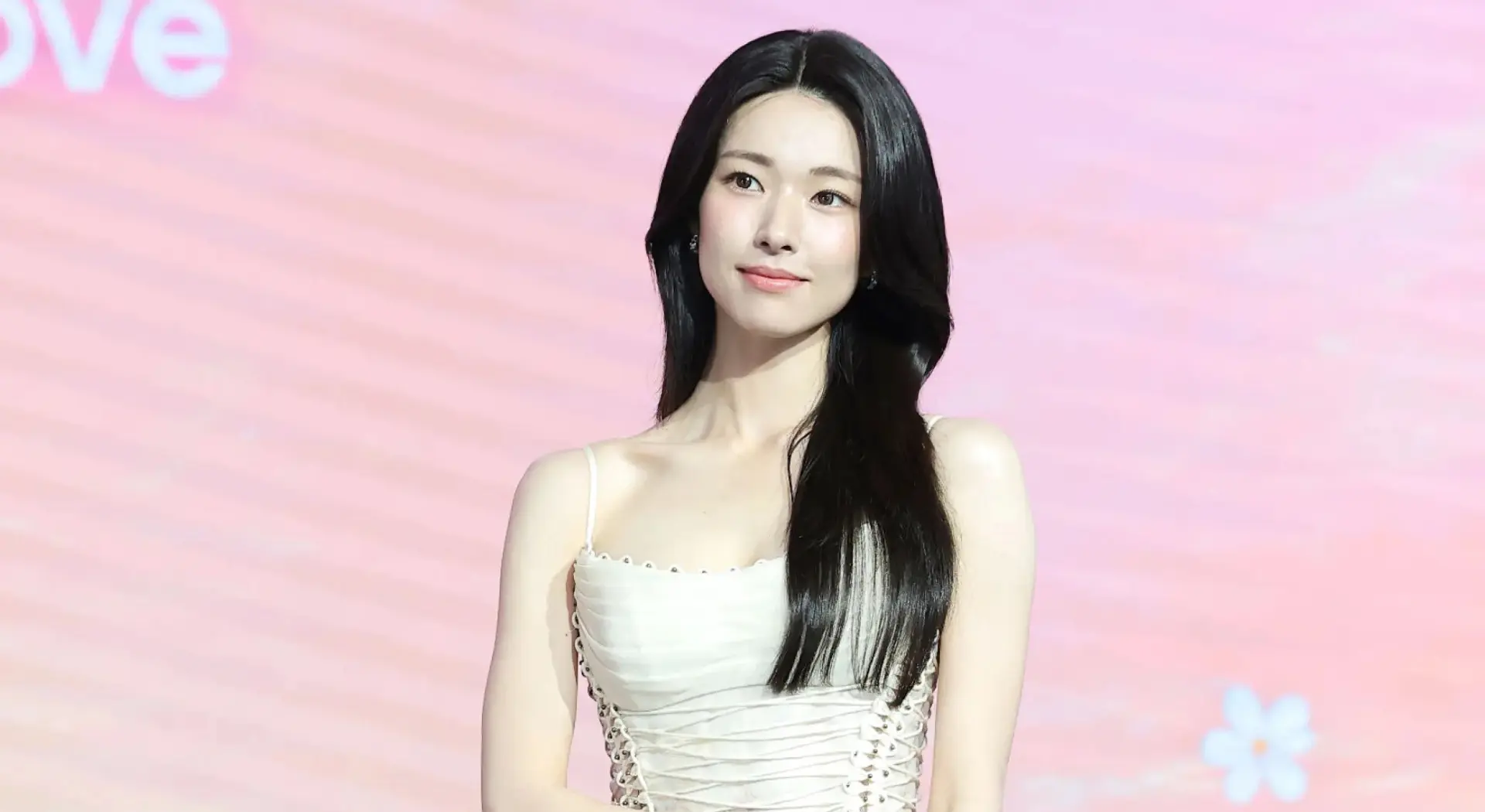 L'actrice Ahn Ha Young lors d'une conférence de presse